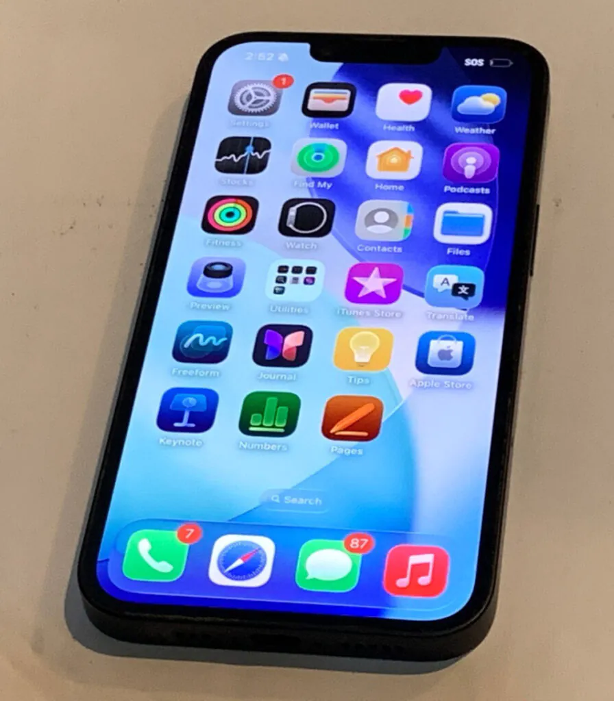 Apple iPhone 17e A3575 – 256 GB – Black (Xfinity)