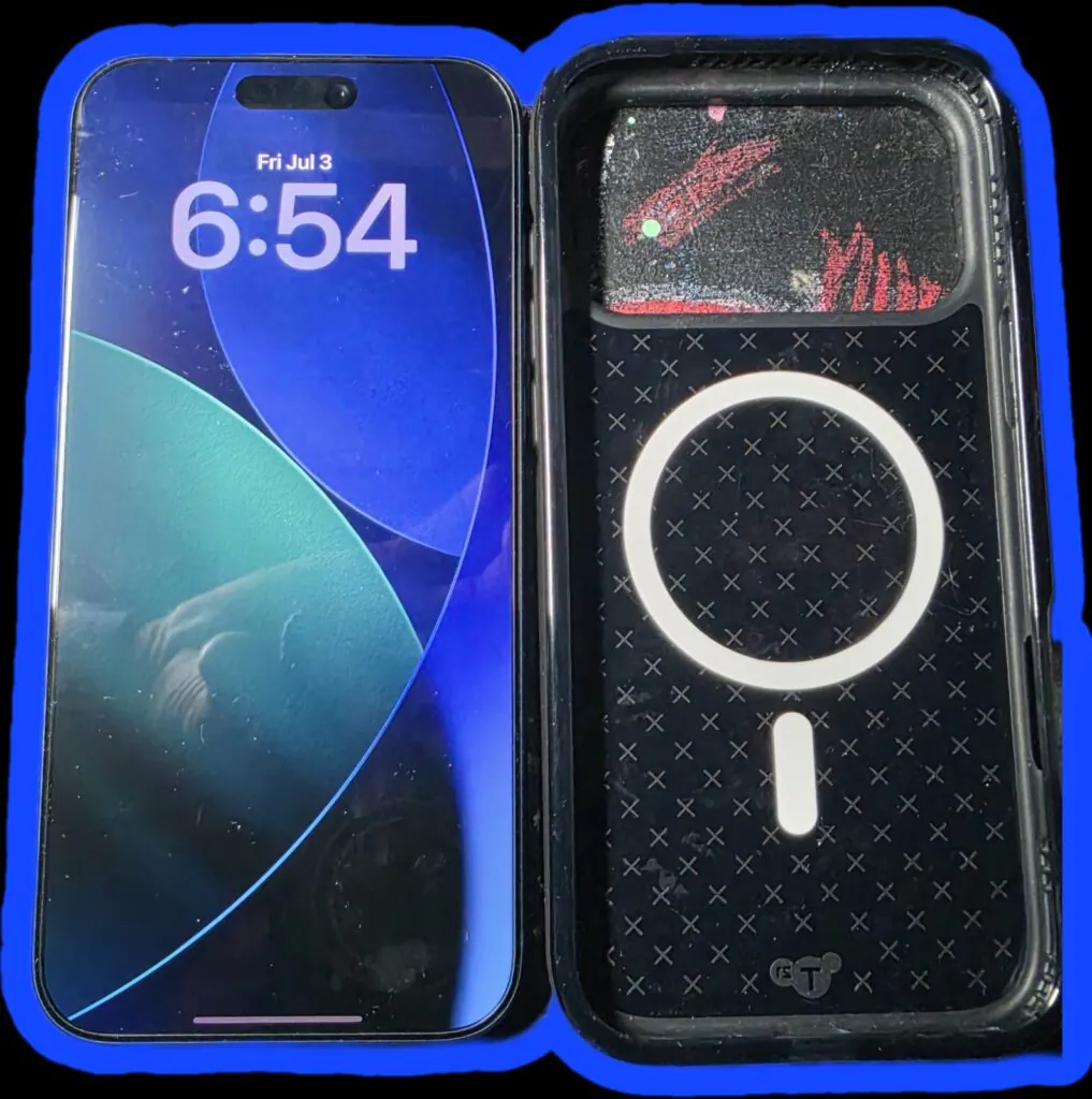 iPhone 17 Pro Max Deep Blue 256GB -Please Read-