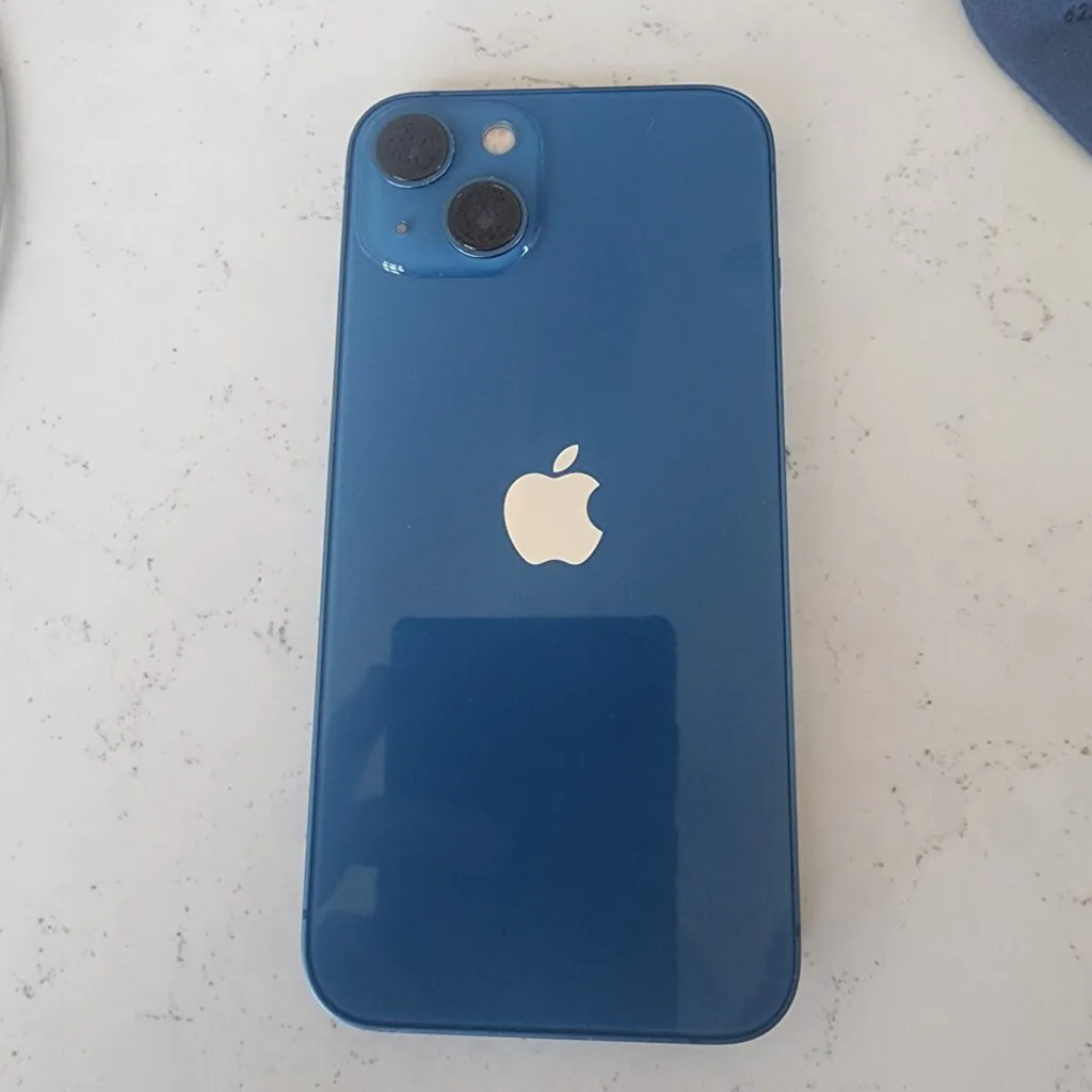 Apple iPhone 13 – 128 GB – Blue (Unlocked)