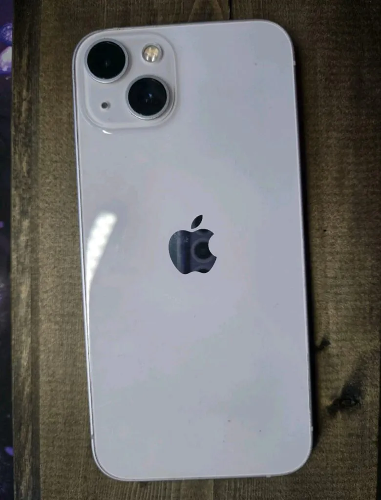 Apple iPhone 13 128GB 12MP Dual Camera Wi‑Fi Bluetooth