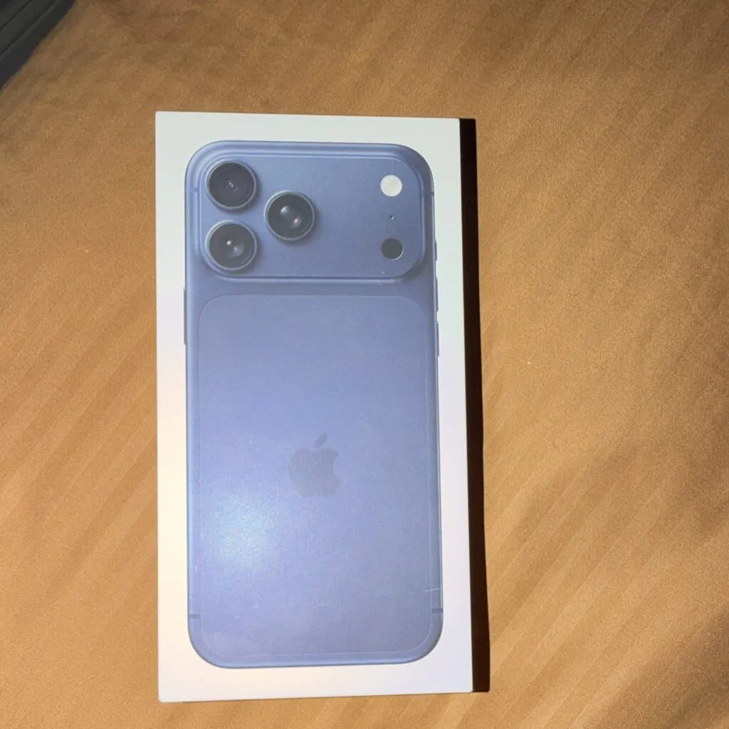 Apple iPhone 17 Pro Max 256GB Blue eSIM USB-C Bar Smartphone