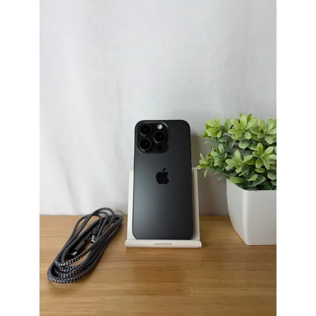 Apple iPhone 15 Pro 128GB in Black Titanium – Fully Unlocked – Good Condition