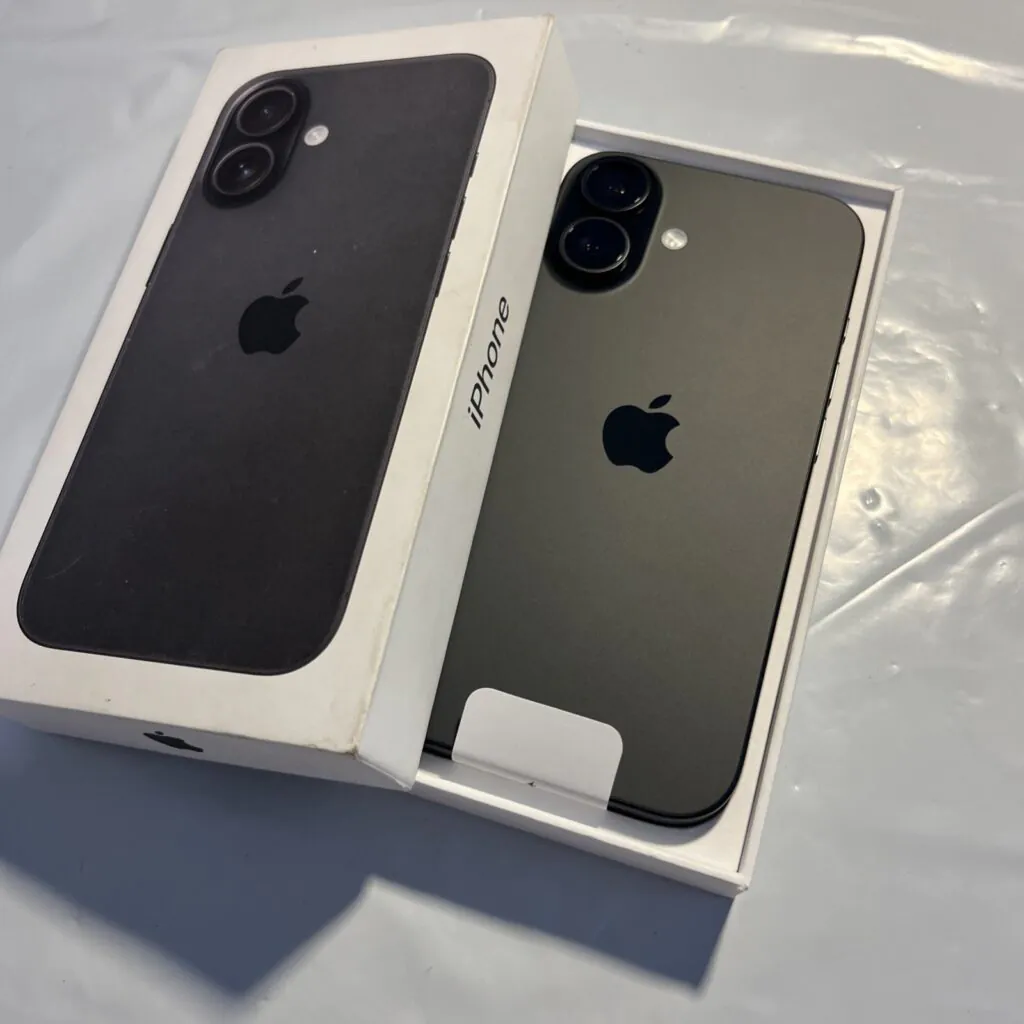 Apple iPhone 16  – 128GB ( Unlocked )  NEW Open Box          (#M66)
