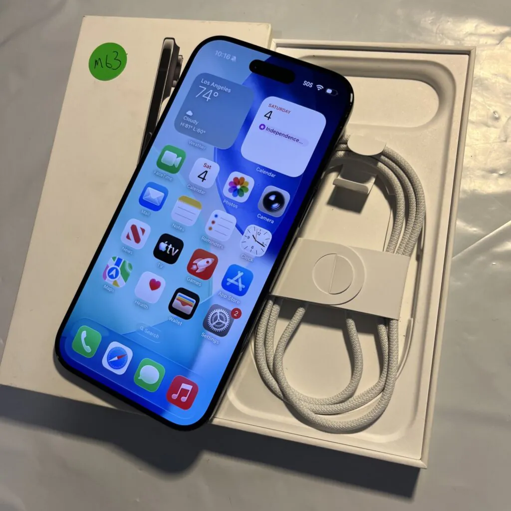 Apple iPhone 17 Air – 512GB (Unlocked)   In Box – Amazing Cond (#M63)