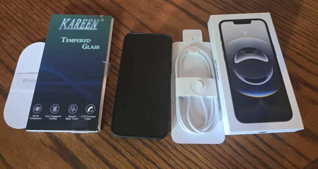 Apple iPhone 16e – 128 GB – Black (Boost Mobile)