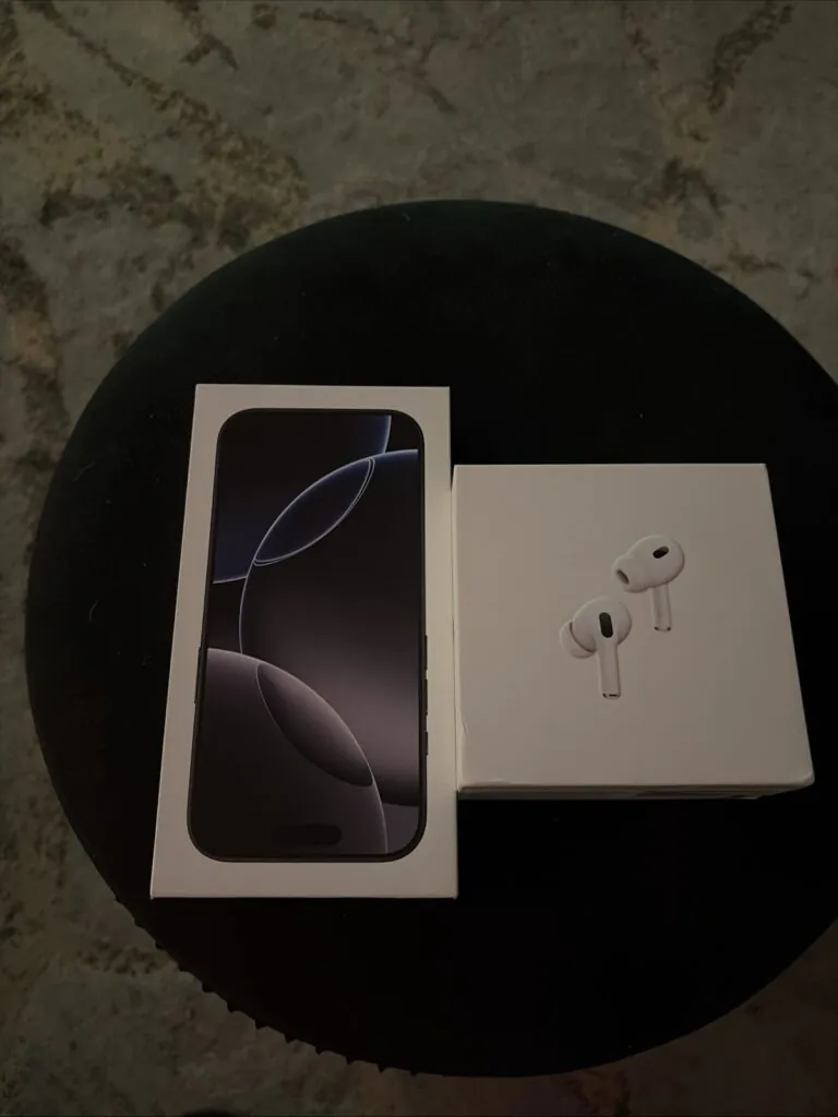 Apple iPhone 16 Pro Factory Unlocked, Black Titanium, 128GB
