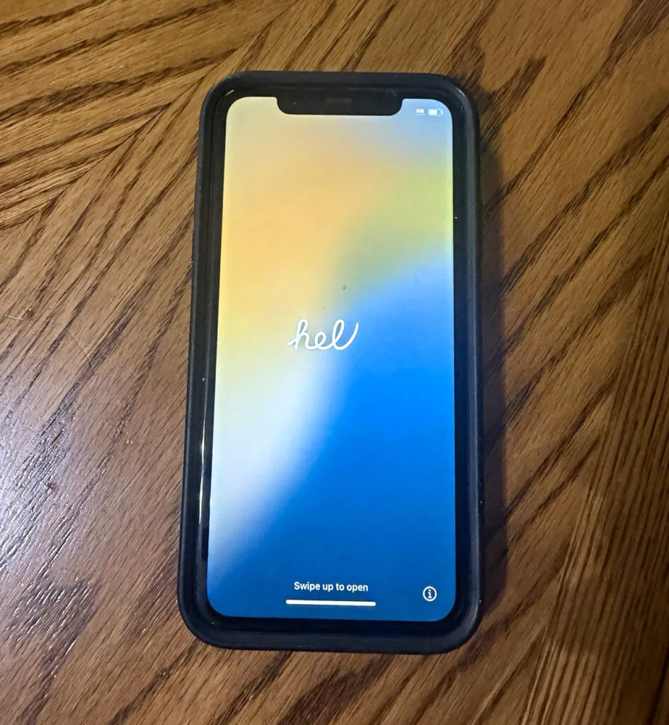 Apple iPhone 11 128GB Red Smartphone