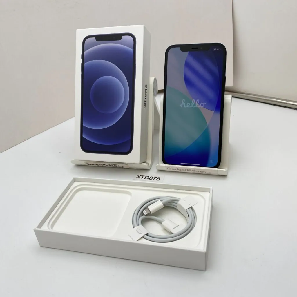 Apple iPhone 12 – 64GB – Black (Unlocked) -Open Box