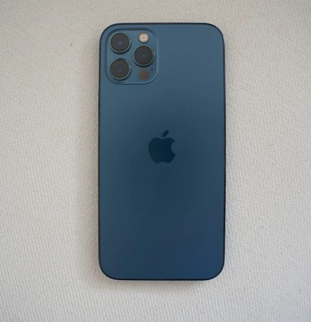 Apple iPhone 12 Pro 256GB AT&T Pacific Blue – Very Good Condition