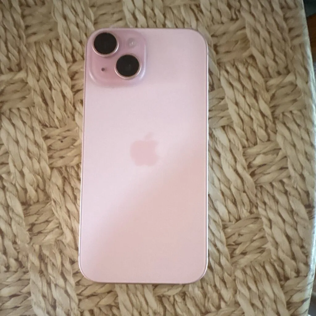 Apple iPhone 15 128GB Pink Bar Style Cell Phone Very minimal wear with box.