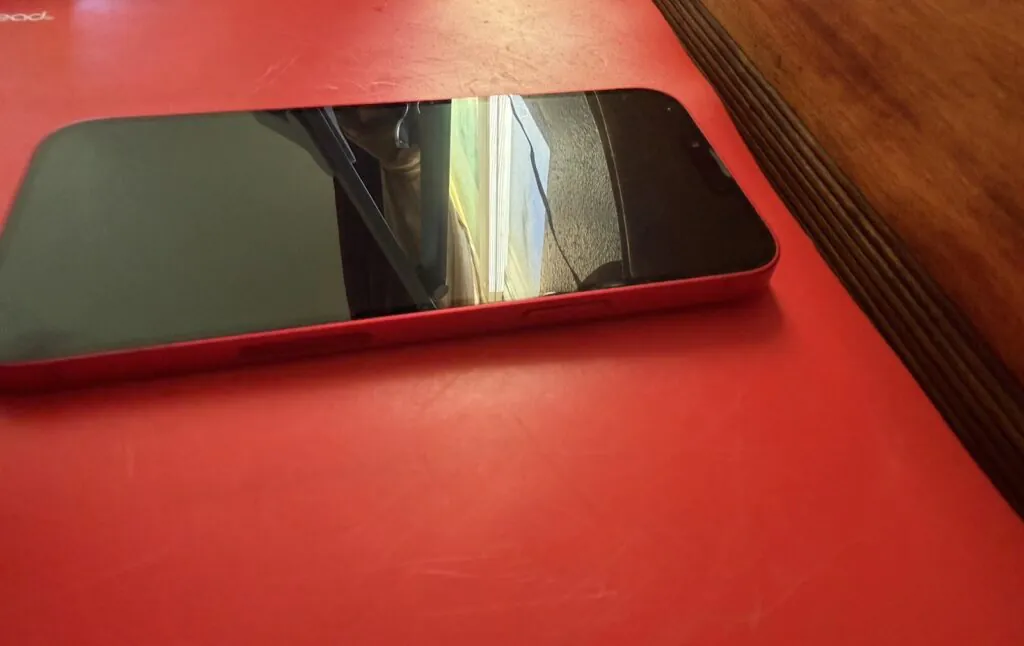 Apple iPhone 14 Plus (PRODUCT)RED Red 128GB 12MP Bar Smartphone Used