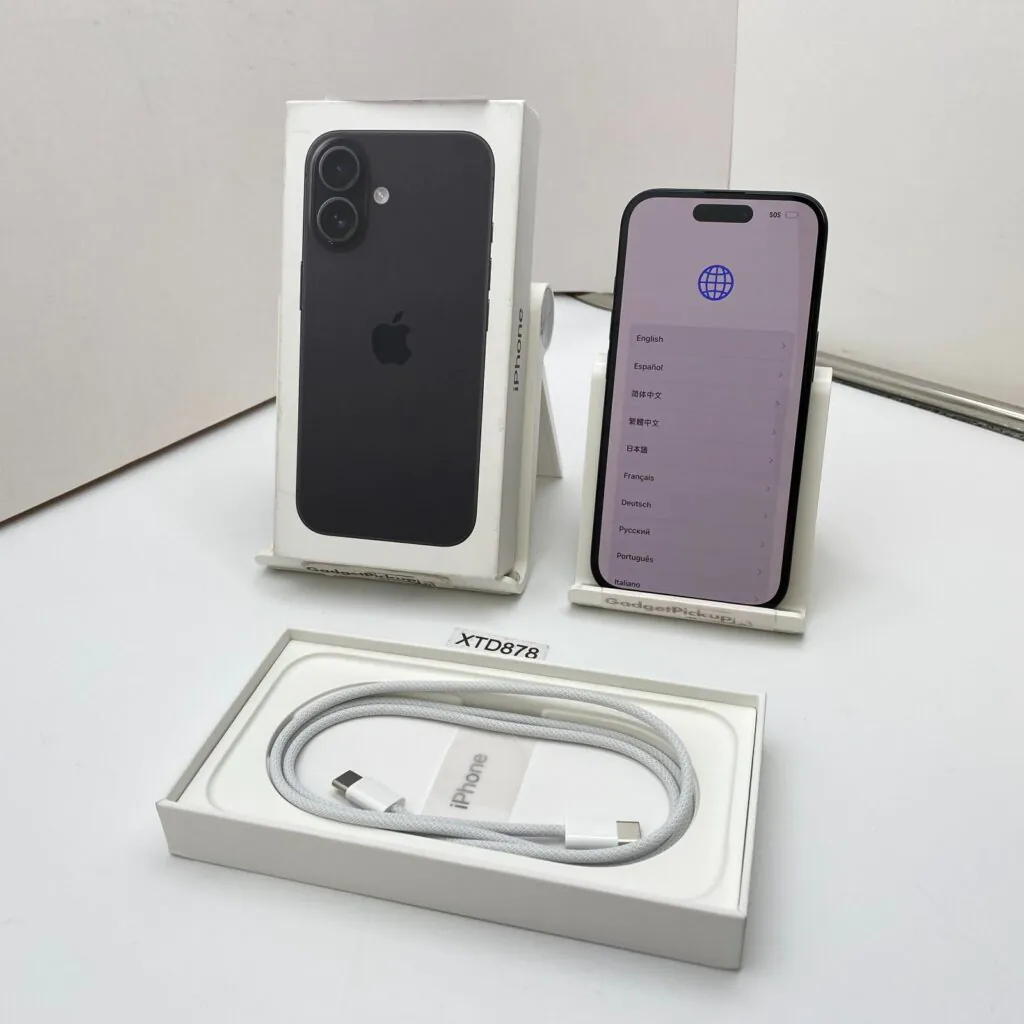Apple iPhone 16 – 128GB – Black (Unlocked) /Open Box