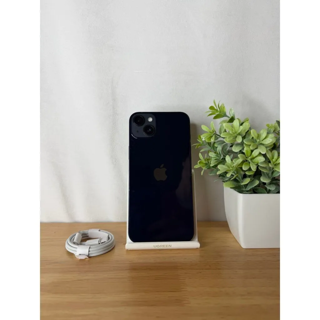 Apple iPhone 14 Plus 128GB in Midnight – Fully Unlocked – Good Condition