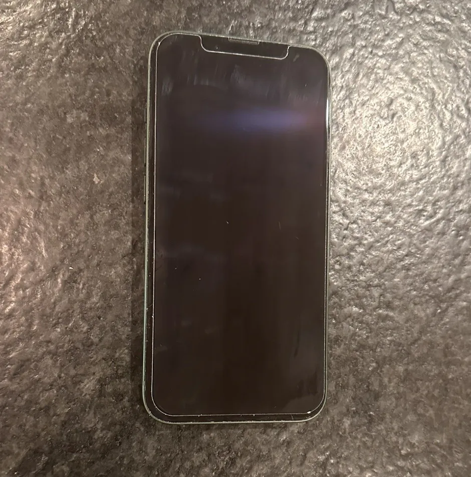 Apple iPhone 13 – 128GB – Green (AT&T)