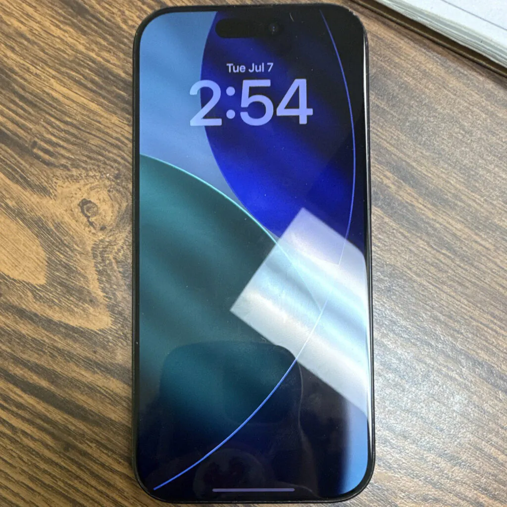 iPhone 16 Pro 128 GB UNLOCKED – Very Good Condition