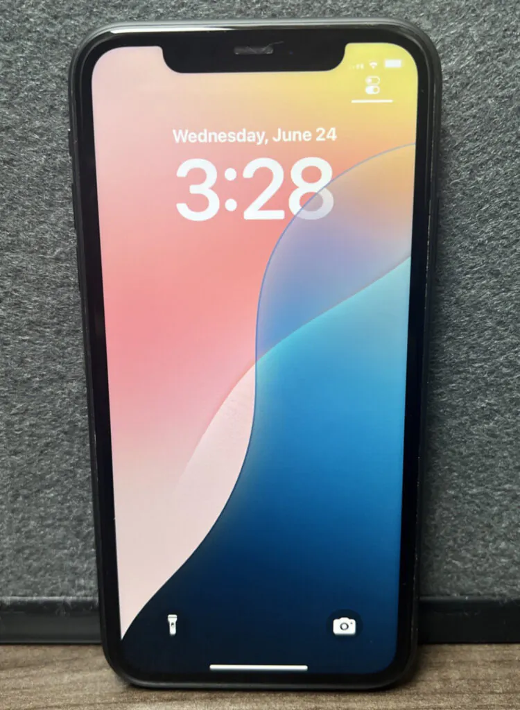 iPhone 11 – A2111 128GB (Unlocked)