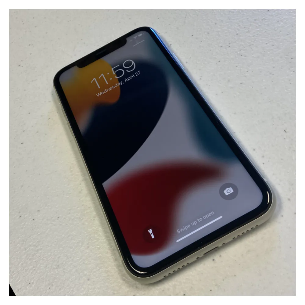 Apple iPhone 11 – 64GB / 128GB – Unlocked ✅ AT&T✅ Cricket ✅ T-Mobile ✅ Metro