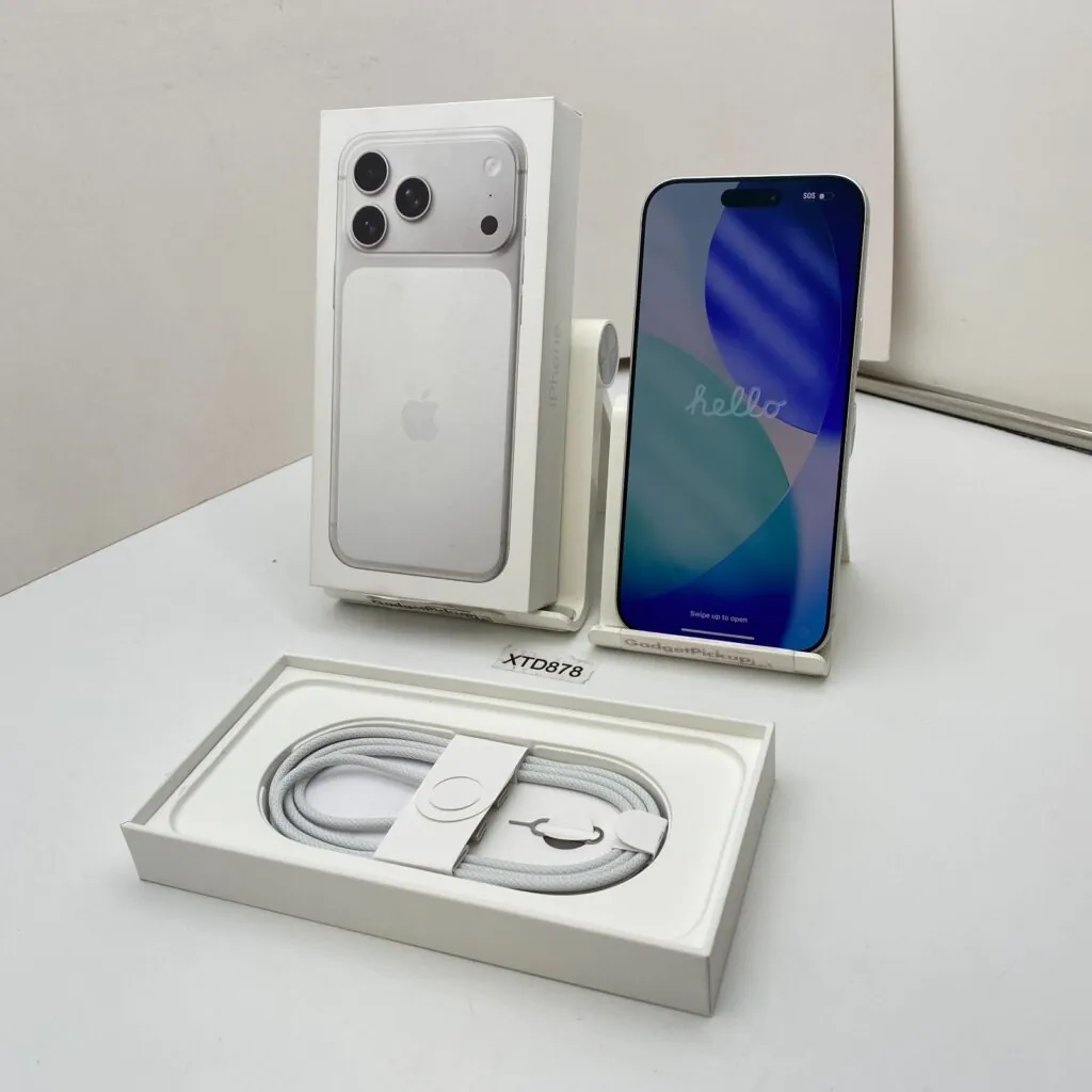Apple iPhone 17 Pro Max – 1TB – Silver (Unlocked) – Open Box