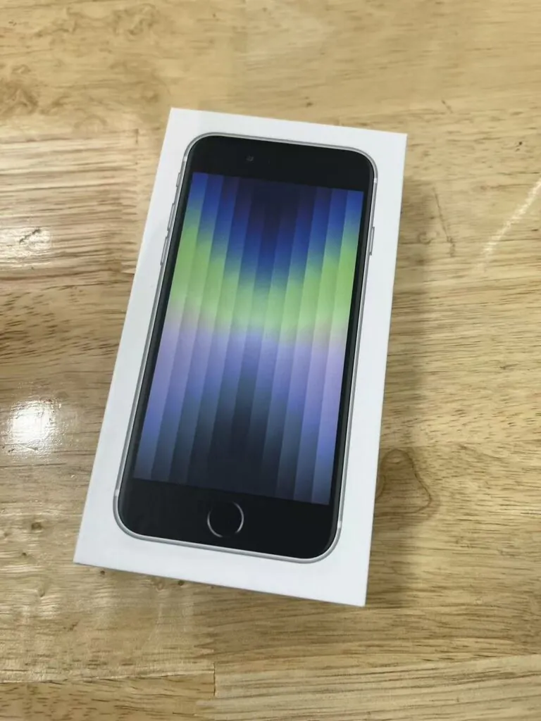 NEW SEALED Apple iPhone SE 3rd Gen (2022) 5G 128GB – Factory Unlocked Smartphone