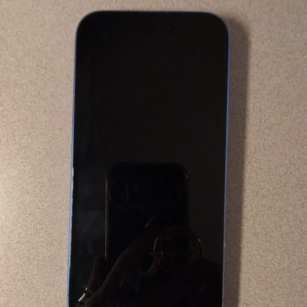 Apple iPhone 17 256GB Blue Bar Style Smartphone 12MP Camera Resolution