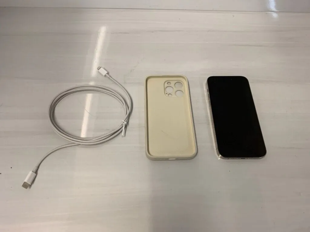 Apple iPhone 14 Pro Max 128GB Gold Unlocked 6.7in