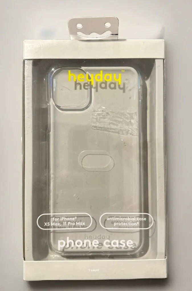 Apple iPhone 11 Pro Max/XS Max, Distressed  box.
