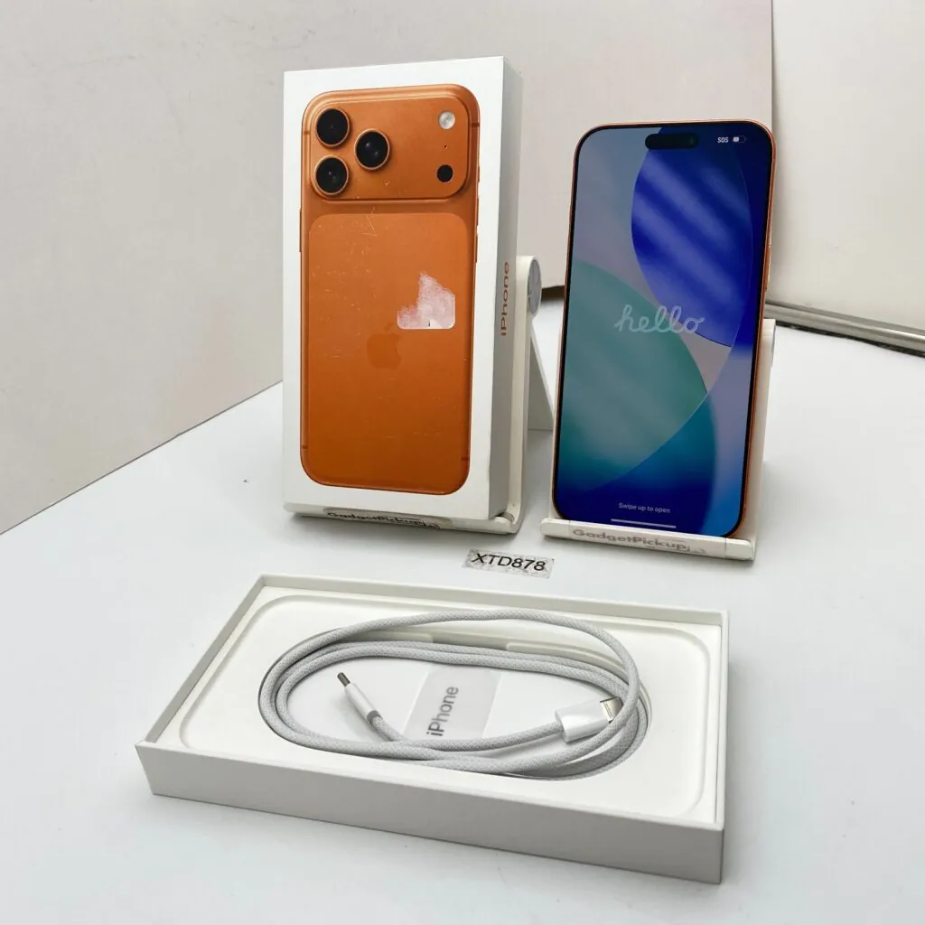 Apple iPhone 17 Pro Max – 512GB – Cosmic Orange (AT&T/Cricket ONLY) – Open Box