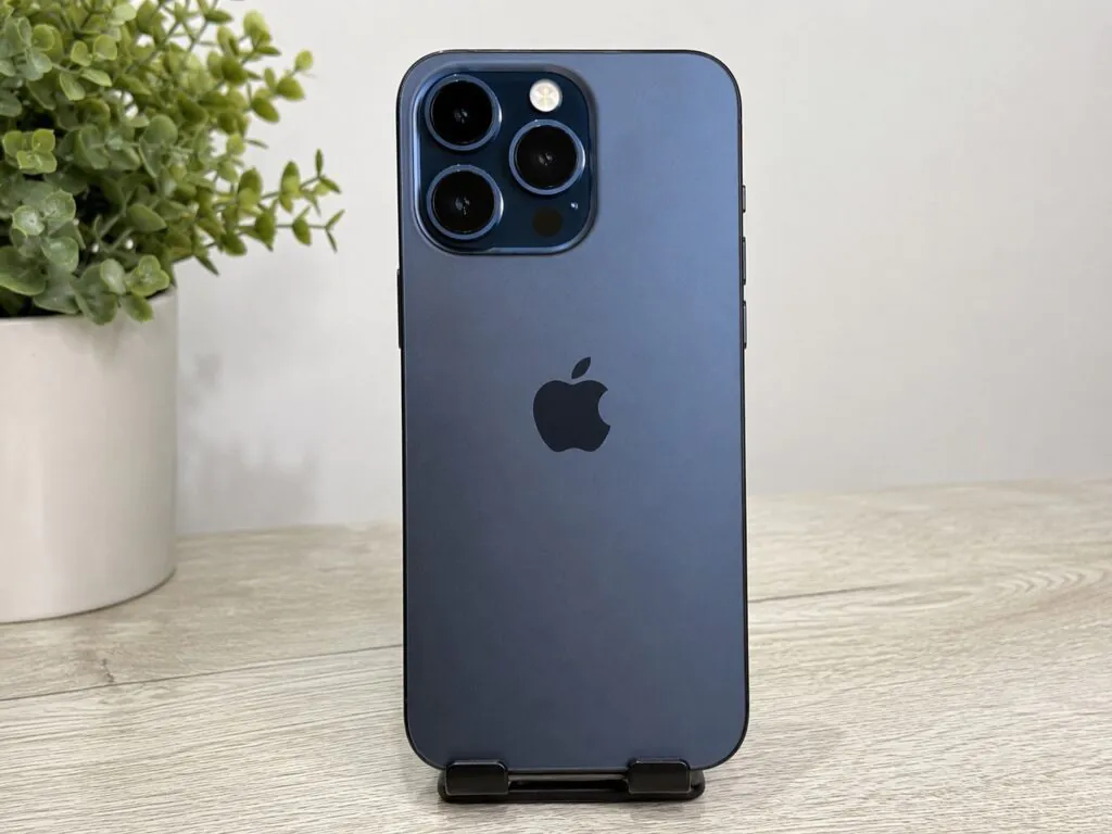 APPLE IPHONE 15 PRO MAX 256GB (UNLOCKED) Blue Titanium New Never Used