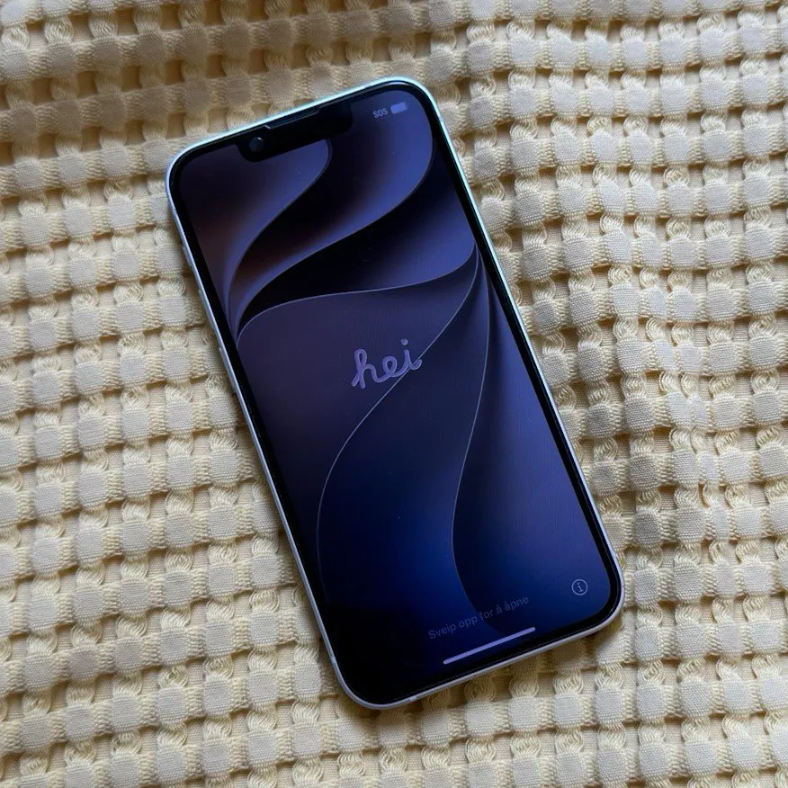 Apple iPhone 13 mini 128GB Starlight Unlocked Excellent Condition