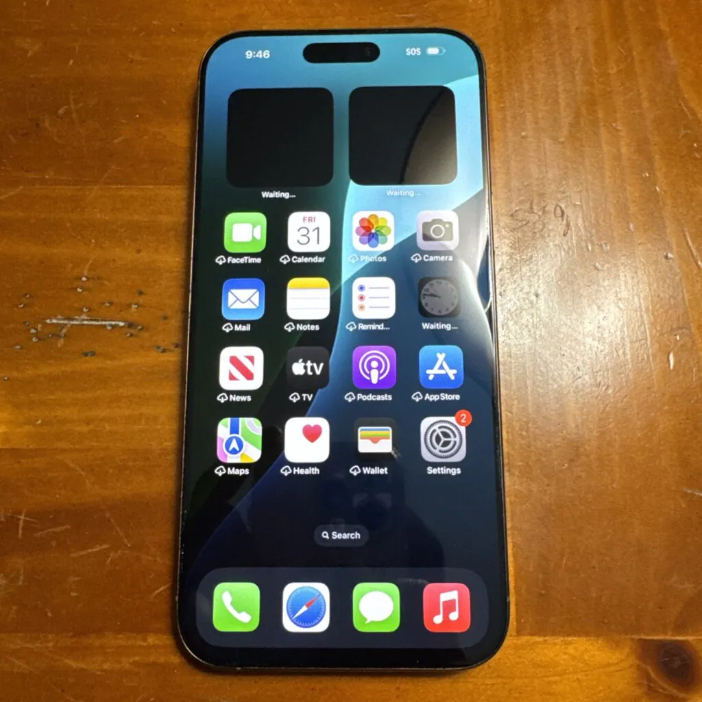 Apple iPhone 16 Pro Max 256GB Smartphone MINT Cond. (Unlocked) – Desert Titanium