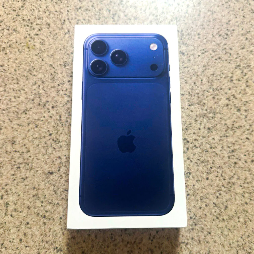 Apple iPhone 17 Pro Max 256GB AT&T