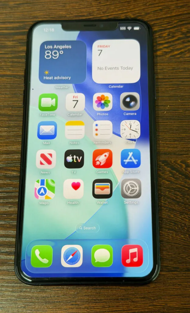 Verizon Apple iPhone 11 Pro Max 64GB Midnight Green – Great Used – READ