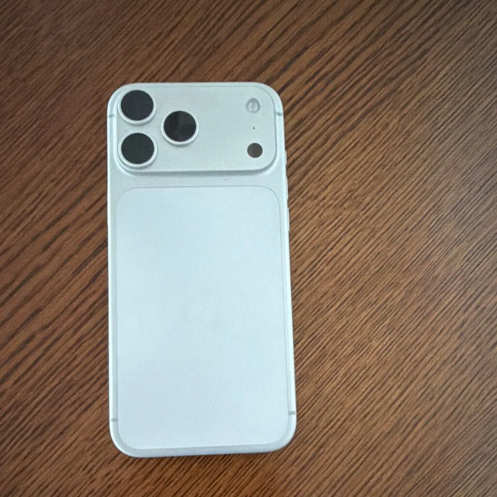 Used Apple iPhone 17 Pro Max 512GB White AT&T iOS 6.9in 48MP USB-C