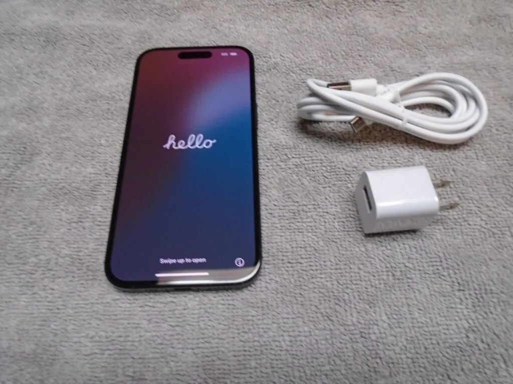 Apple iPhone 15, 128gb,  Black, Carrier Unlocked, Excellent Condition!!!
