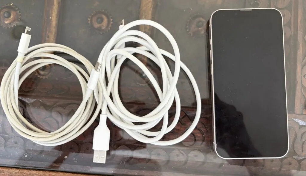 Apple iPhone 13 – 256GB – Pink – Unlocked – Good Condition