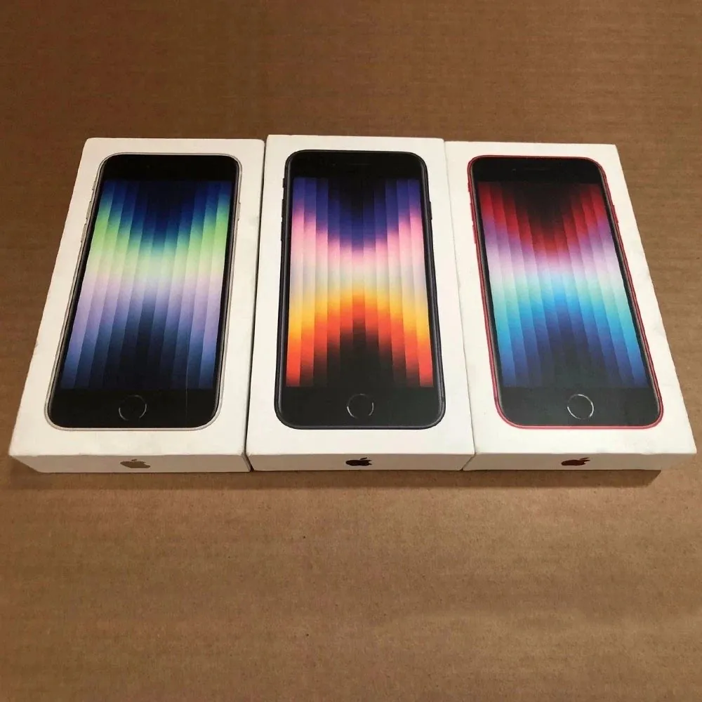 New Apple iPhone SE 3rd Gen (2022) 64GB/128GB/256GB Unlocked Smartphone US STOCK