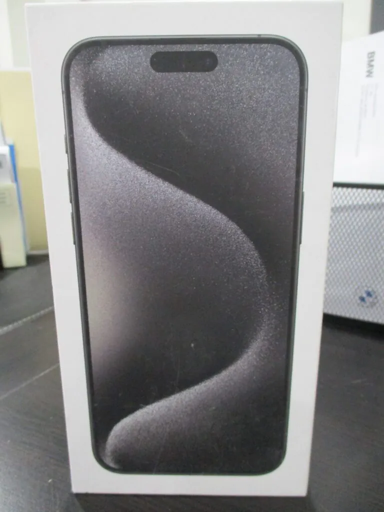 Apple iPhone 15 Pro 256GB BLACK Titanium Factory Unlocked A2848