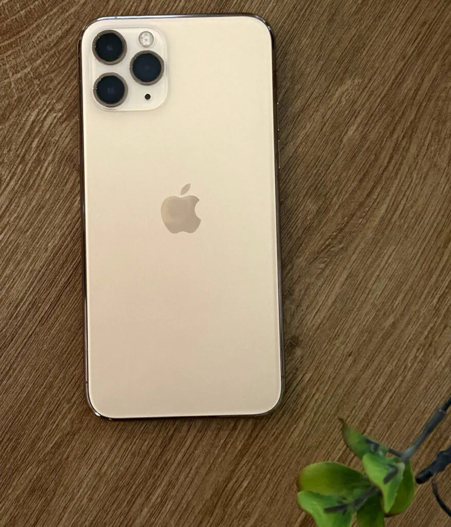Apple iPhone 11 Pro: 64 GB Rosegold Unlocked 12MP Camera Bar Smartphone