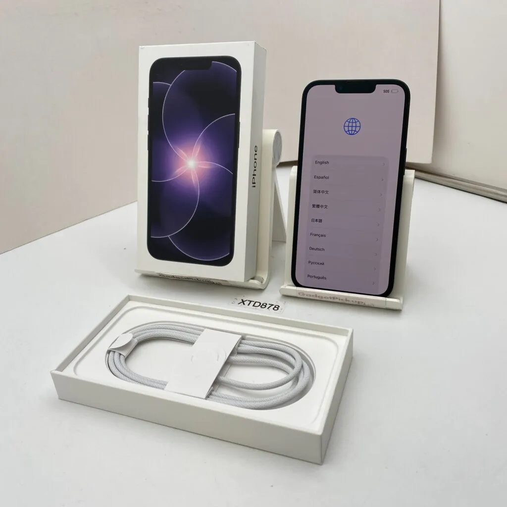 Apple iPhone 17e – 256GB – Black (Unlocked) – Open Box