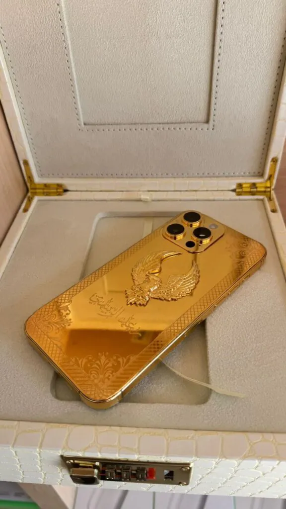 Custom 24k Gold Apple iPhone 17 Pro Max Name Engraved Hawk UNLOCKED 1 TB