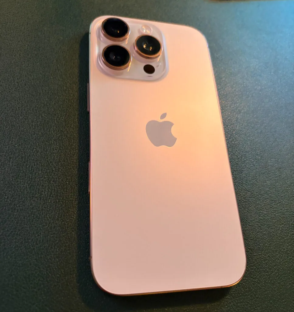 Apple iPhone 16 Pro – 512 GB – Desert Titanium (Unlocked)