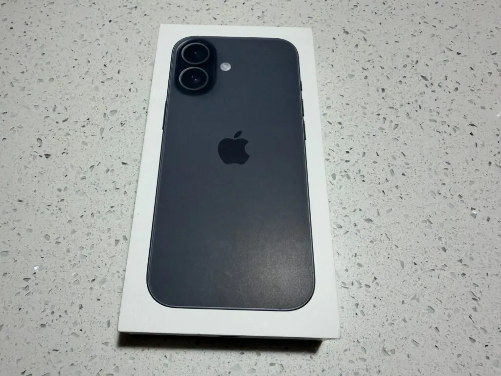 Apple iPhone 17 – 256 GB – Black (Verizon)