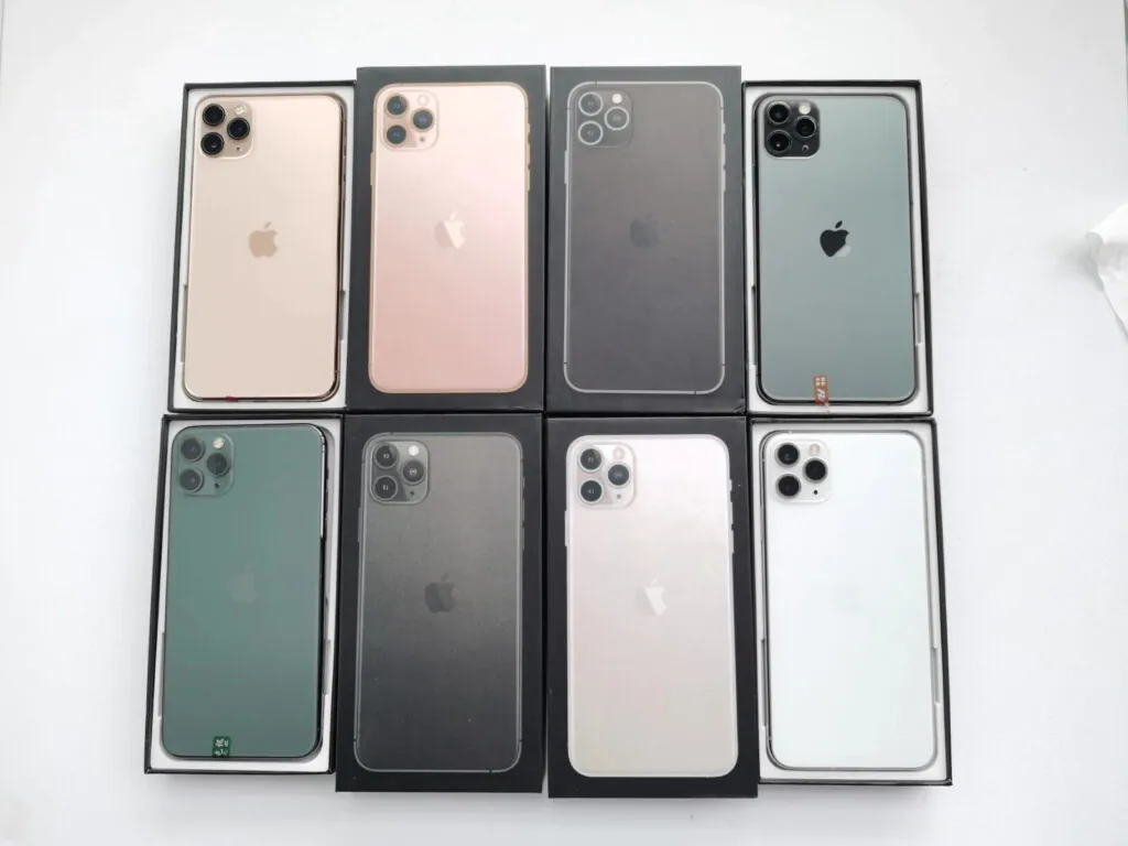 Apple iPhone 11 Pro Max Unlocked 64GB/256GB/512GB Face ID Sealed in box