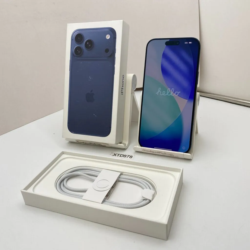 Apple iPhone 17 Pro Max – 512GB – Deep Blue (Unlocked) Open Box