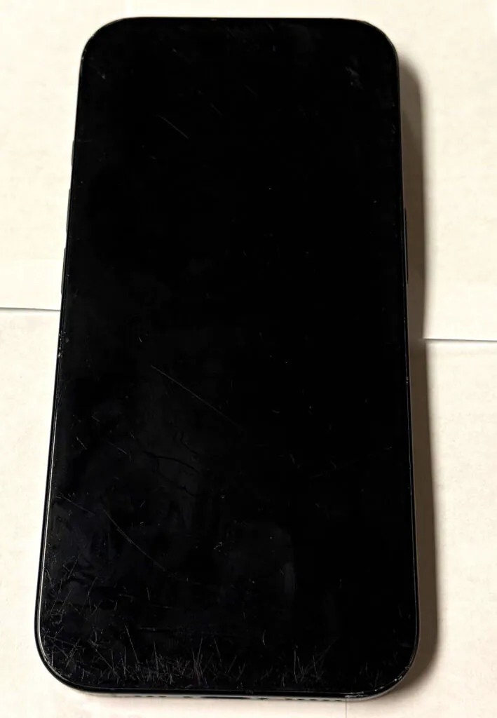 Used Apple iPhone 16 128GB Black Bar Smartphone (Phone Only)